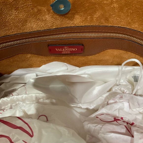 Valentino Rockstud Tote - Picture 4 of 12